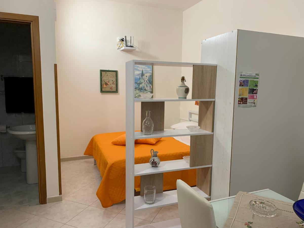 カステッランマーレ・デル・ゴルフォ Casa Katrin & Casa Brigidaヴィラ エクステリア 写真
